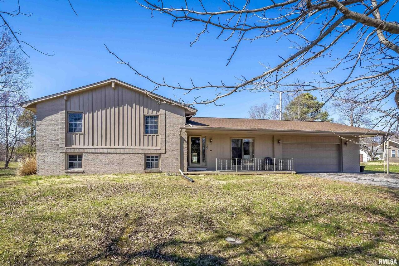 204 Lingale Ave., Marion, IL 62959