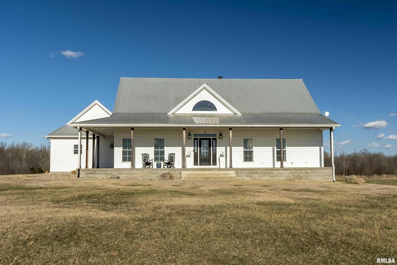 4870 Watts Ln., Creal Springs, IL 62922