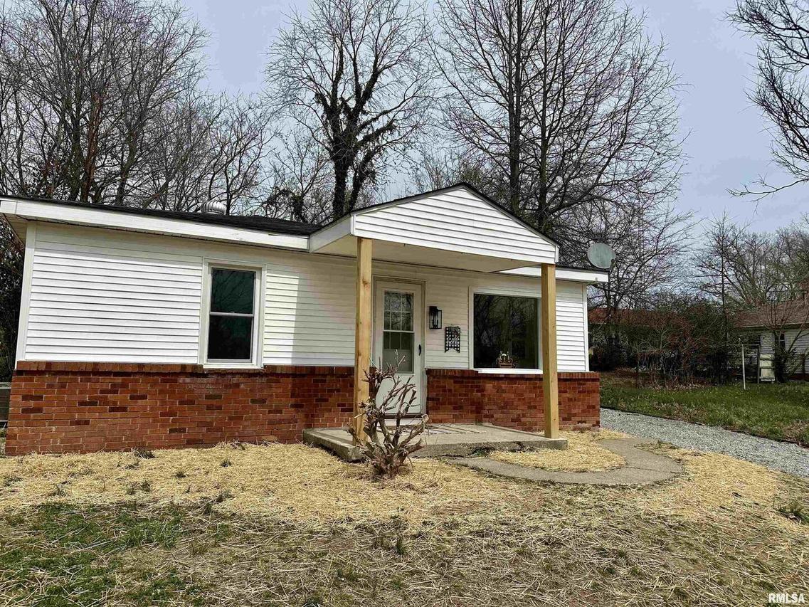 704 Royal Ave., Mt Vernon, IL 62864