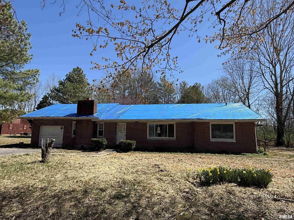 746 Mount Mission Rd., Metropolis, IL 62960