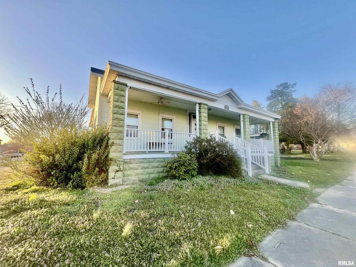 801 Metropolis St., Metropolis, IL 62908