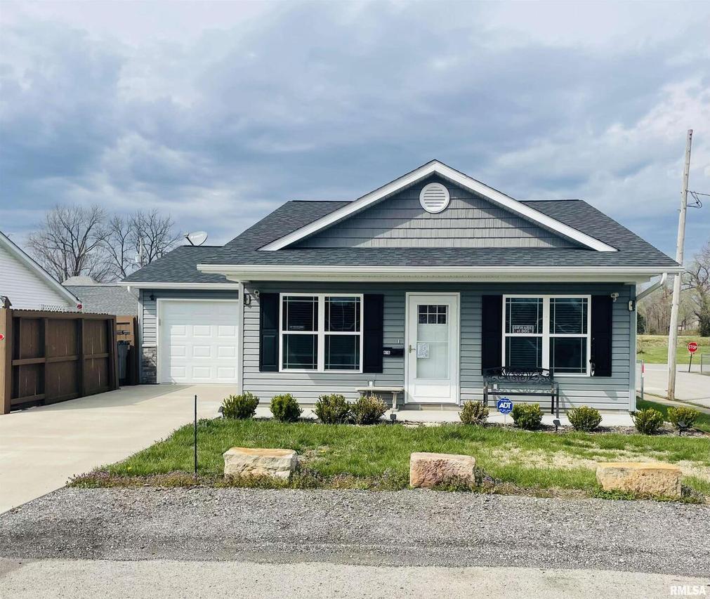 416 E Jefferson St., Marion, IL 62959