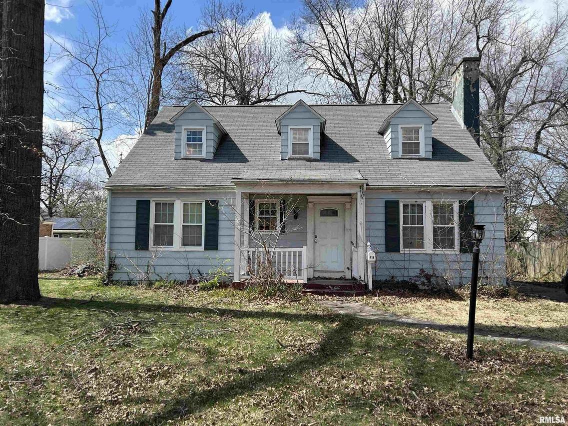 418 Cedar St., Centralia, IL 62801