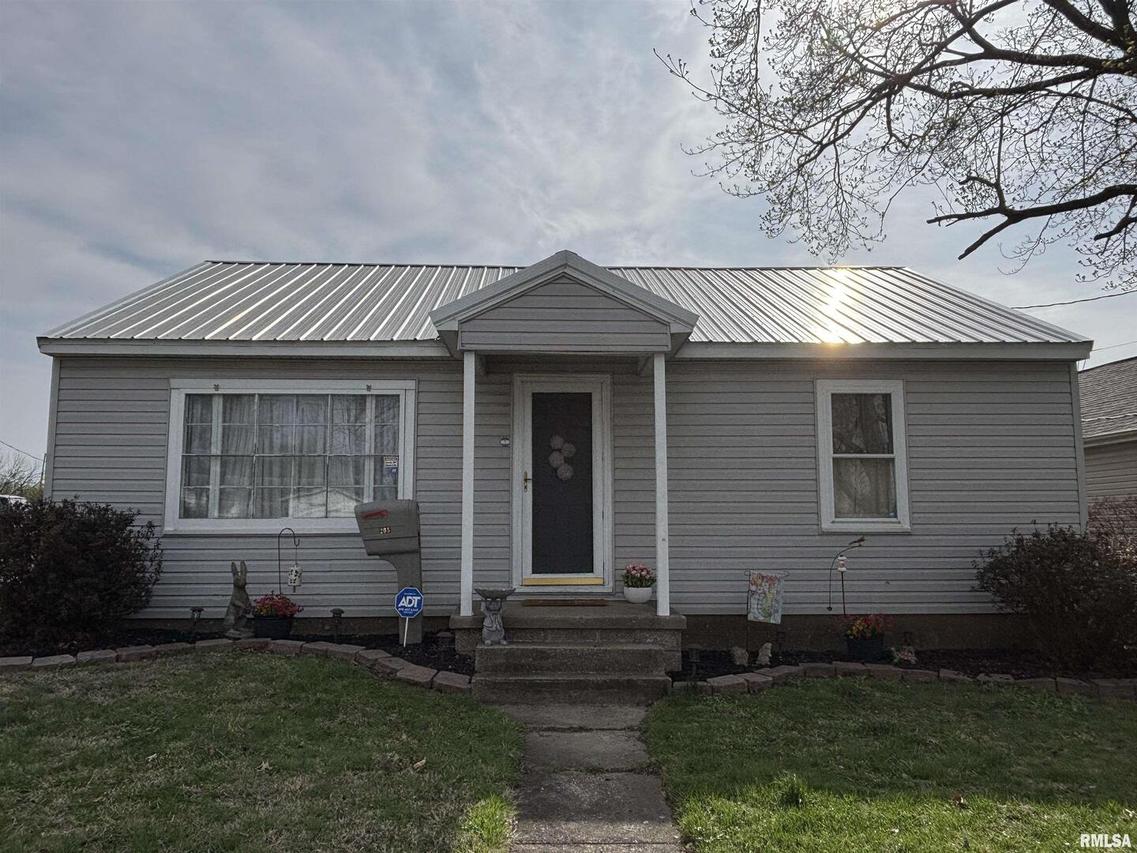 205 N Bentley St., Marion, IL 62959