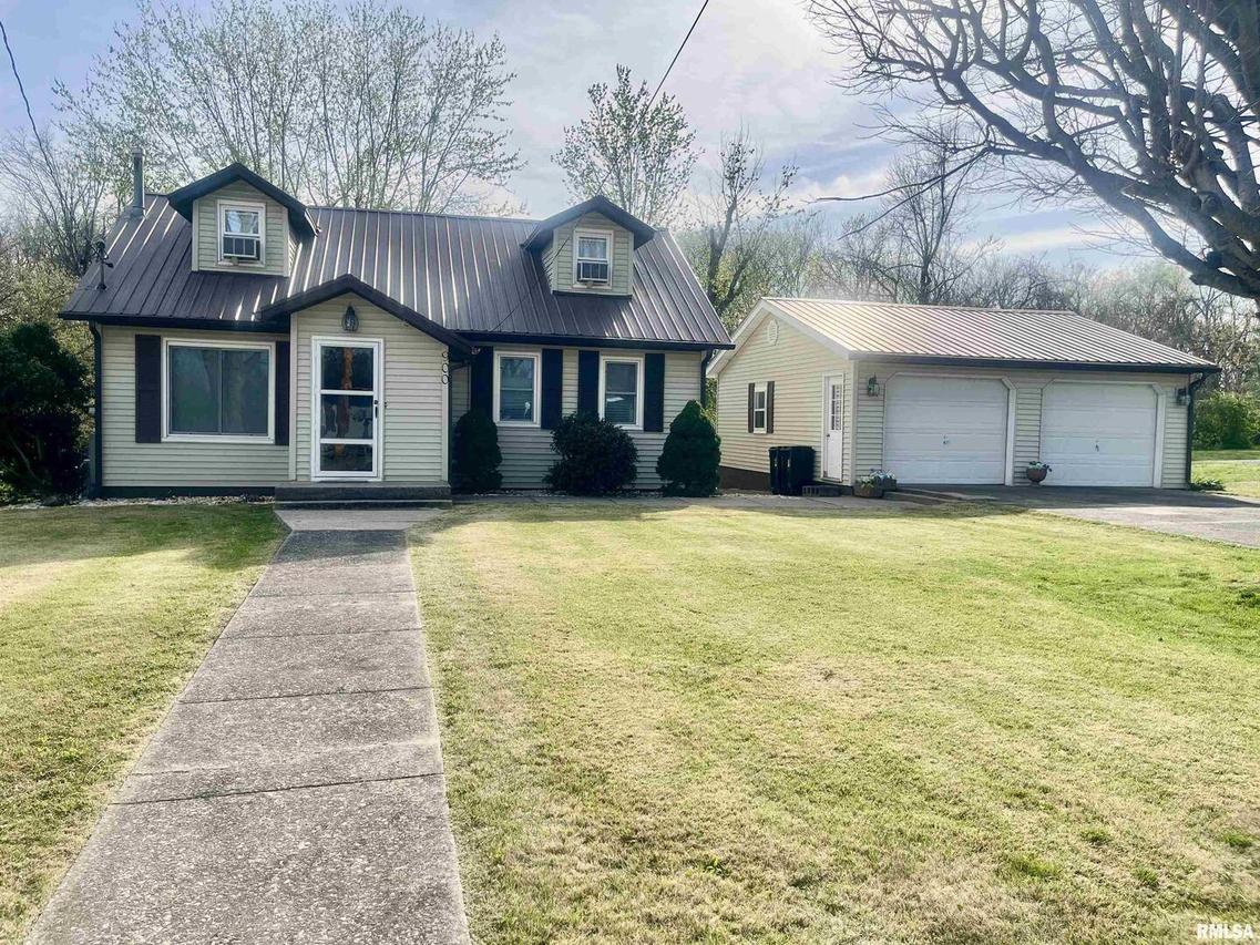 900 Winnebago Ave., Olmsted, IL 62970