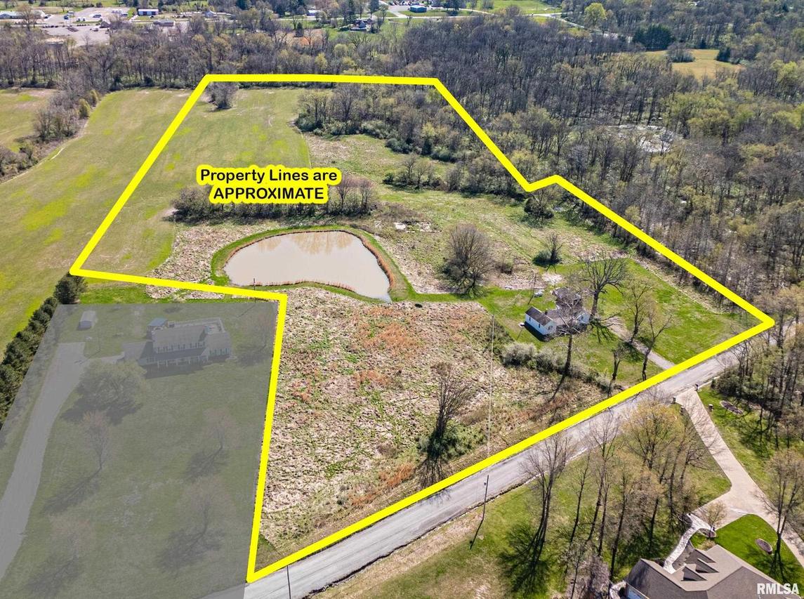 15024 N Old Centralia Ln., Mt Vernon, IL 62864