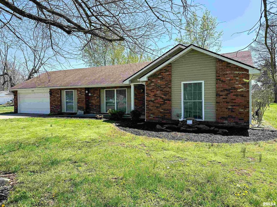 1005 Ivey Ln., Carterville, IL 62918