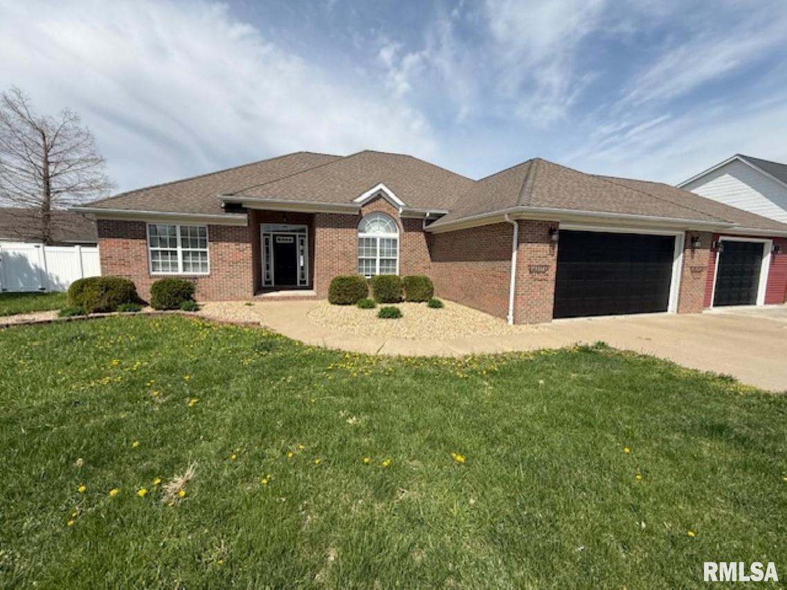 1108 Folgers St., Marion, IL 62959