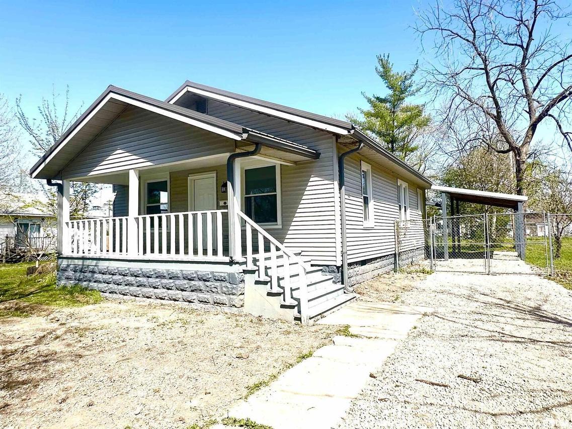 641 N Hickory St., Centralia, IL 62801