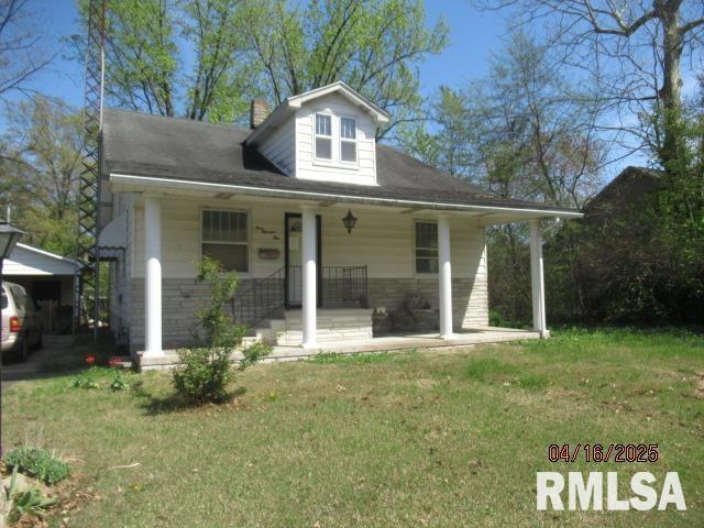 904 S Commercial St., Benton, IL 62812