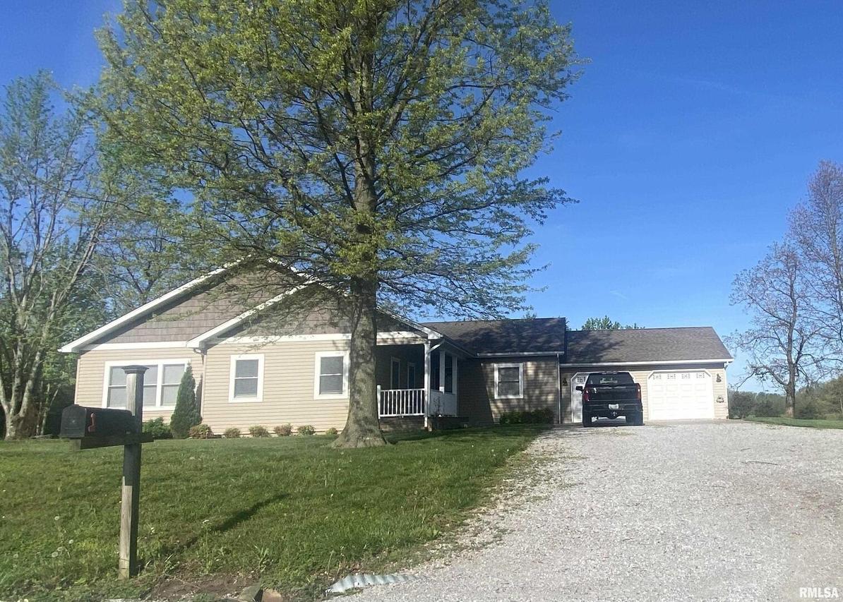 107 Jenkins Rd., Murphysboro, IL 62966