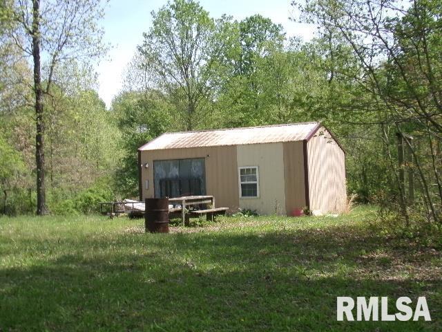 126 Ashford Rd., Elizabethtown, IL 62831