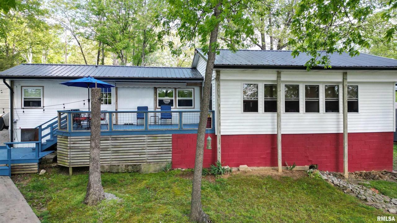 1960 Egyptian Hills Dr., Creal Springs, IL 62922