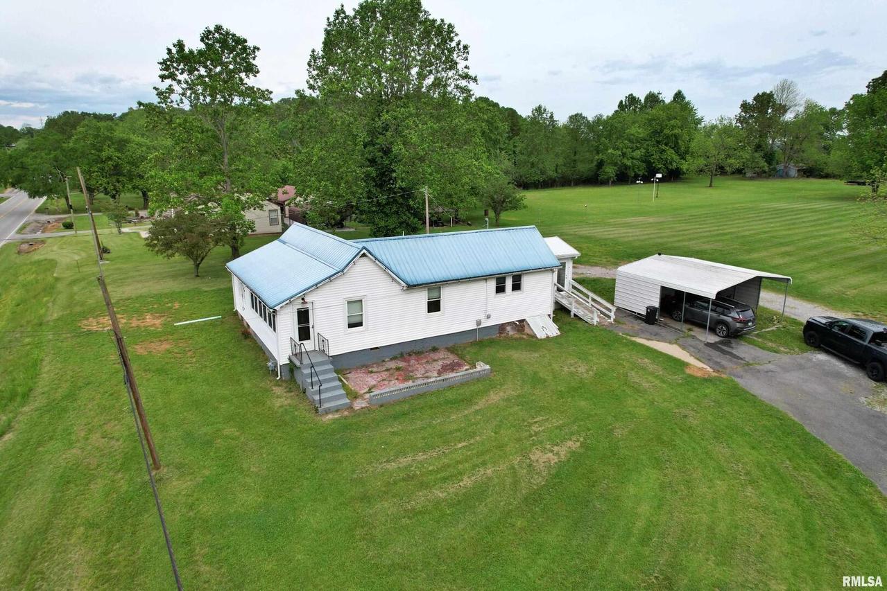 85 W State Highway 146 Hwy., Golconda, IL 62938