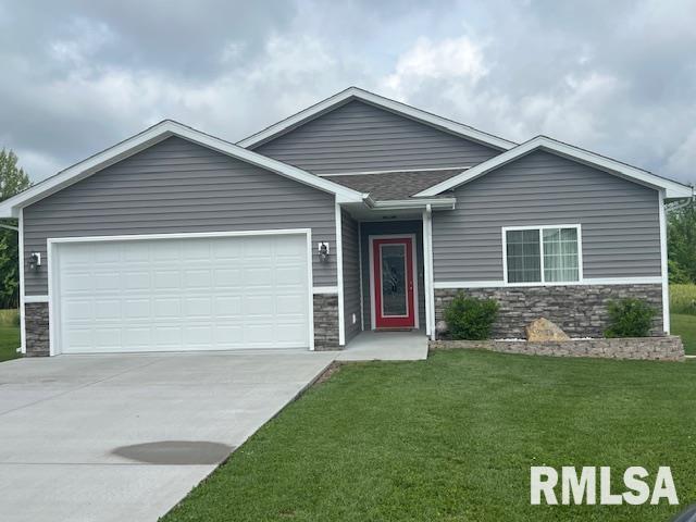 705 Savannah Ave., Herrin, IL 62948