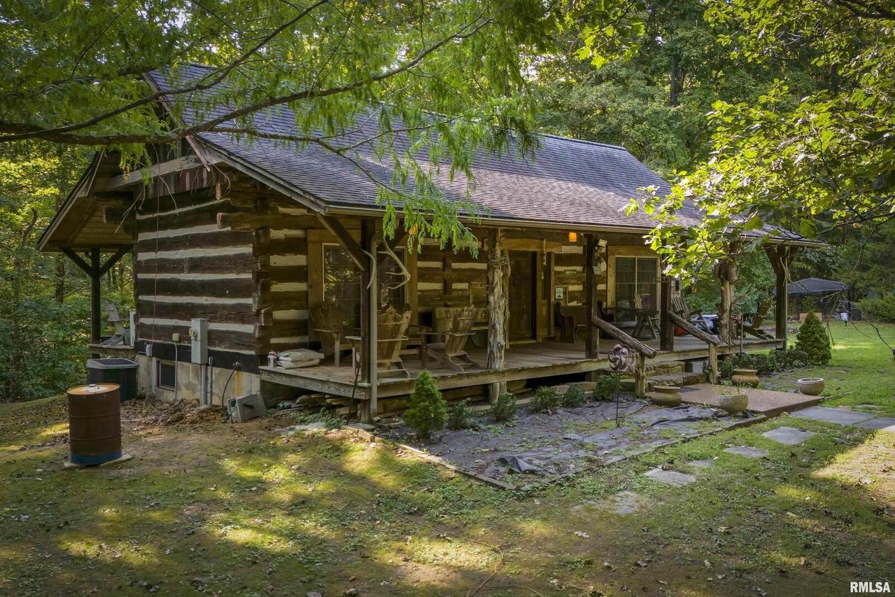 220 Timber Ridge Ln., Jonesboro, IL 62952