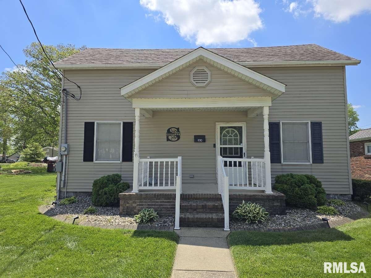 930 N 4th St., Breese, IL 62230