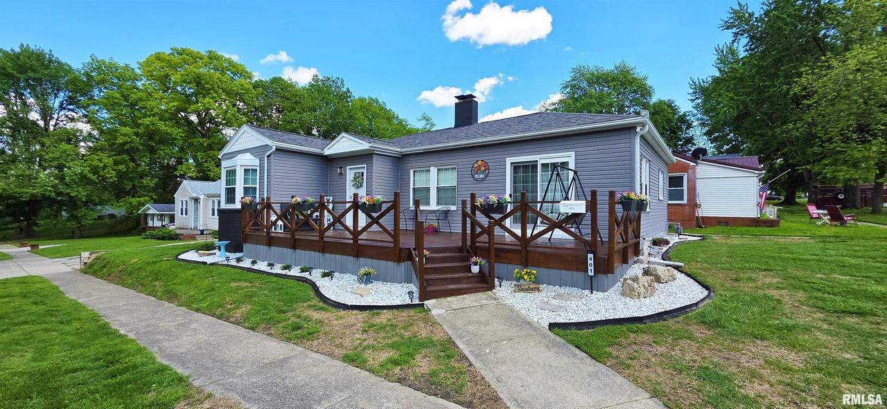 401 E 5th St., Mt Carmel, IL 62863