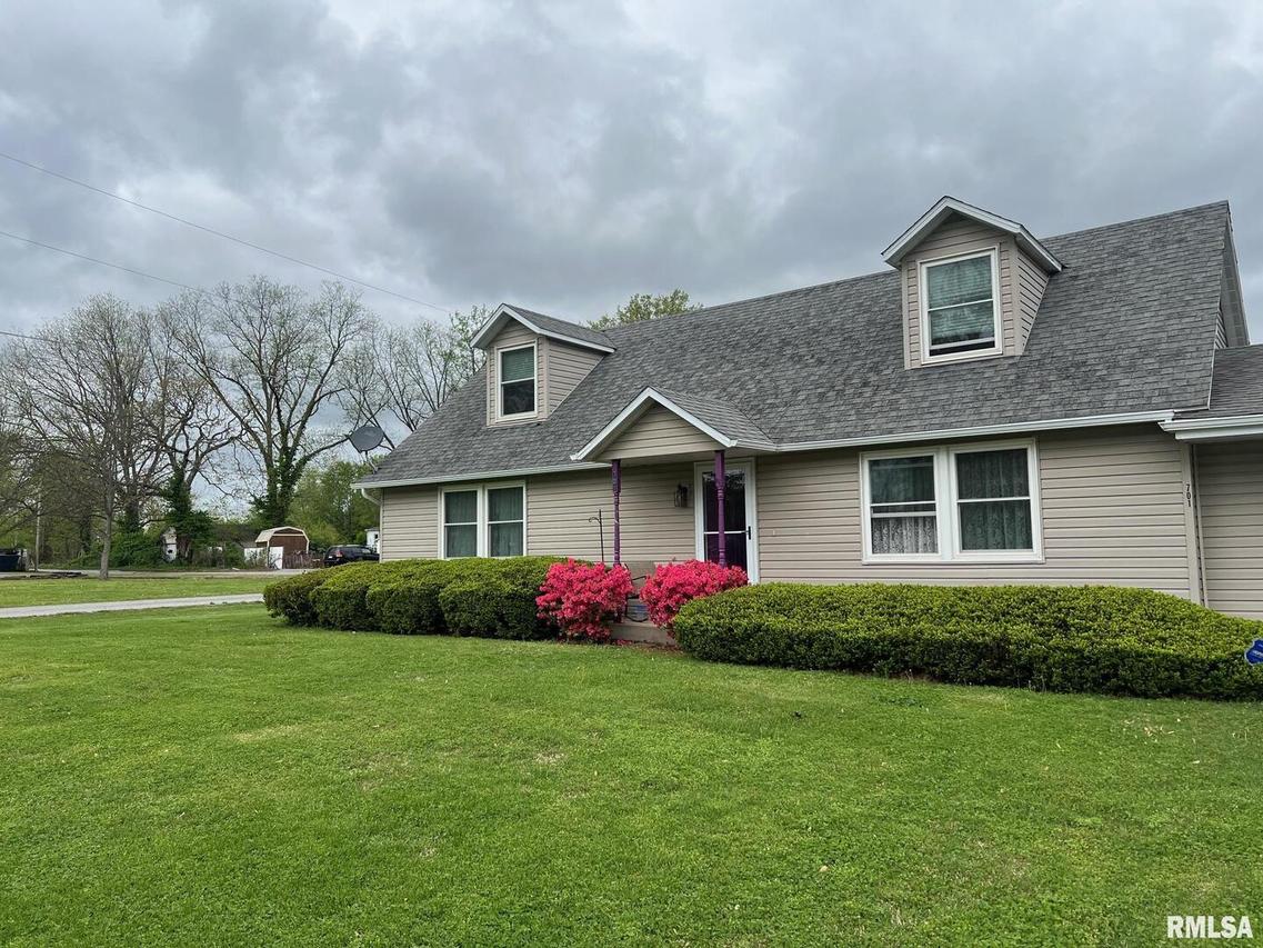 701 Forrest St., Benton, IL 62812