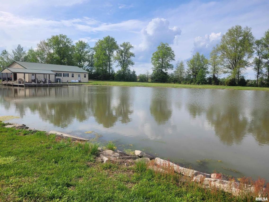 7993 State Highway 14 Hwy., Duquoin, IL 62832