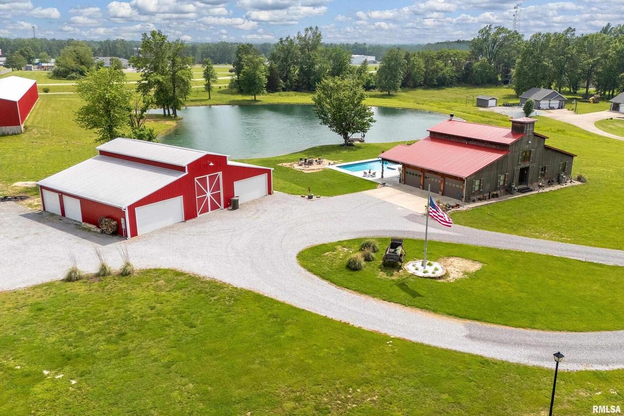 1717 Marion St., Carterville, IL 62918