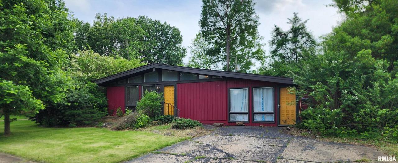 502 S Dixon St., Carbondale, IL 62901