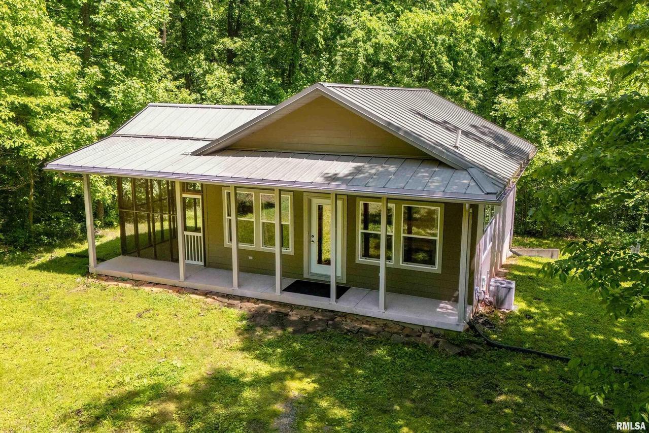 77 Sheppard Ln., Makanda, IL 62958