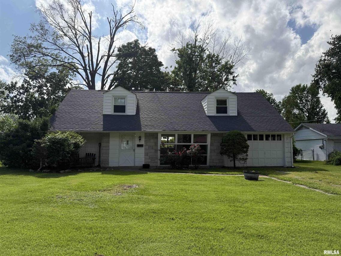 19 Park Ln., Centralia, IL 62801