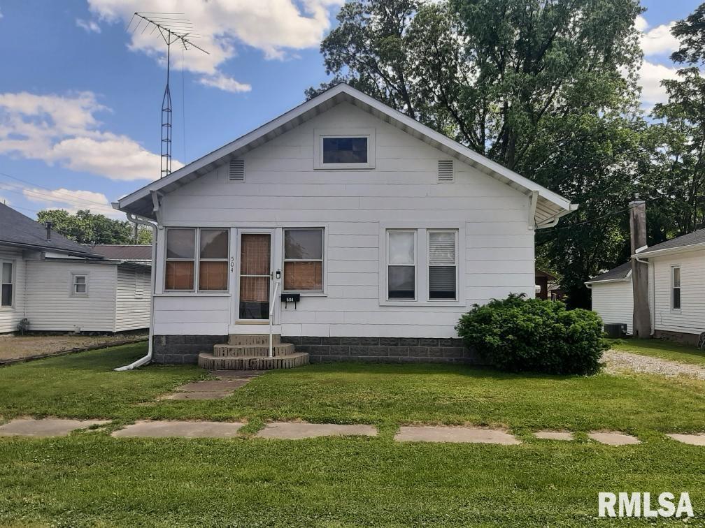 504 W Sylvester Ave., Christopher, IL 62822