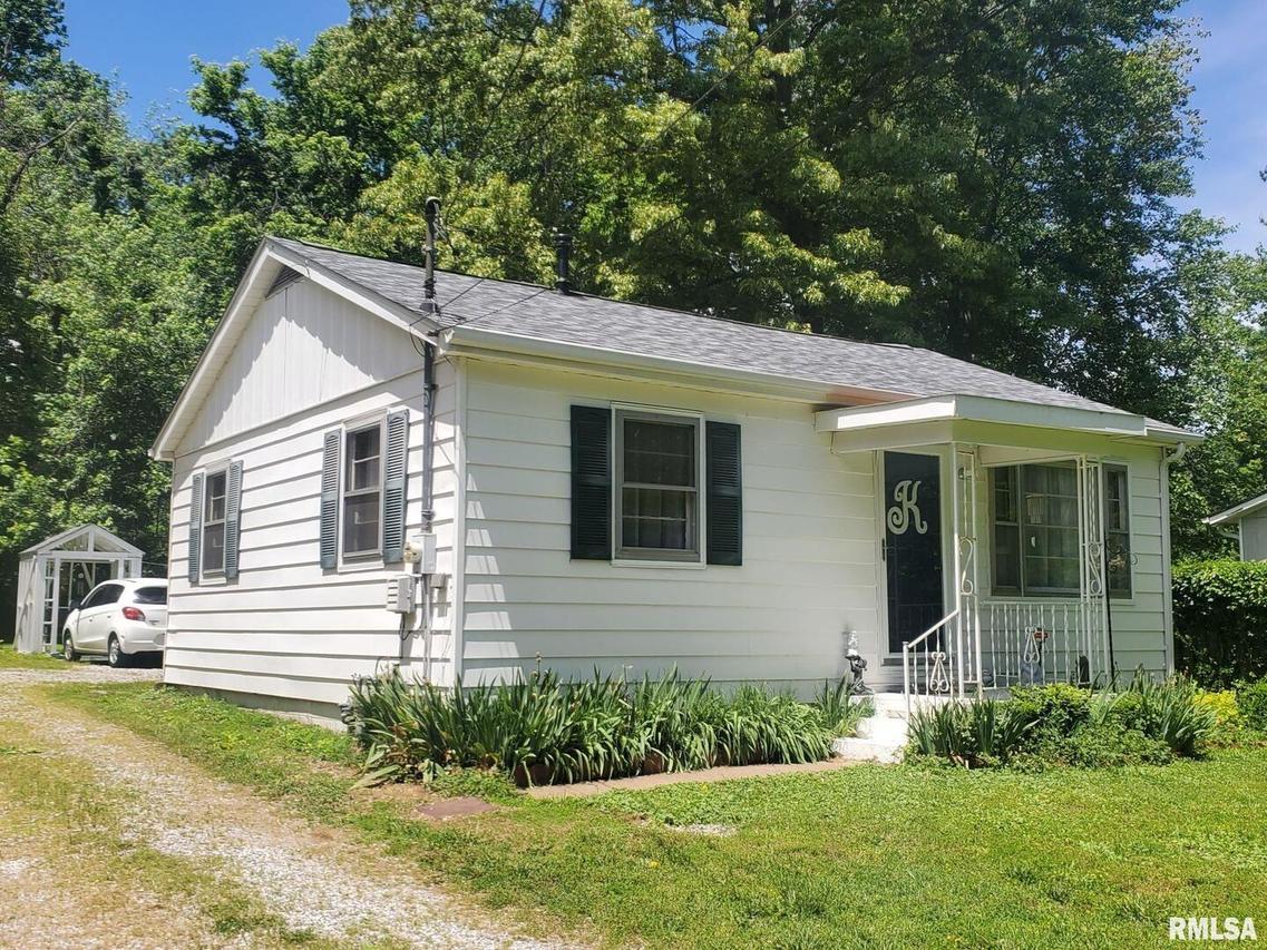 710 N Billy Bryan St., Carbondale, IL 62901