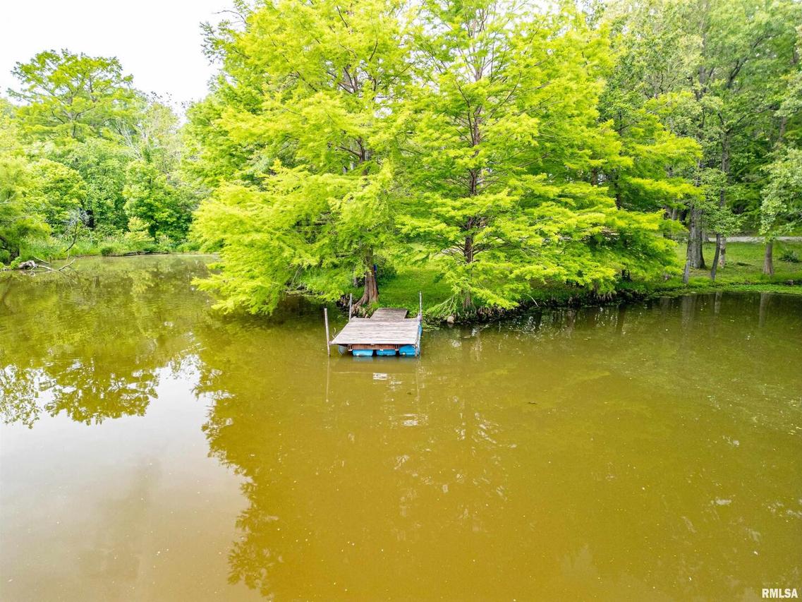 8328 Club Ln., Alma, IL 62807