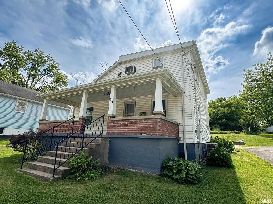 101 Nile St., Anna, IL 62906