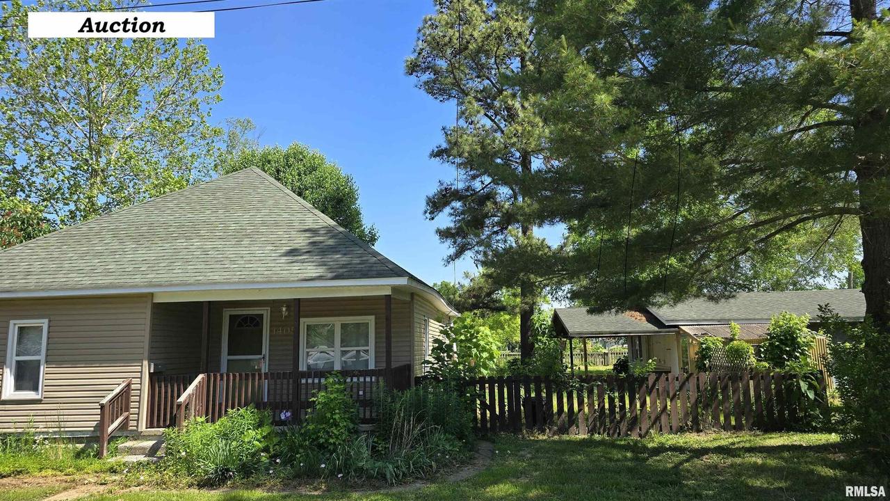 1405 W Harrison St., Herrin, IL 62948