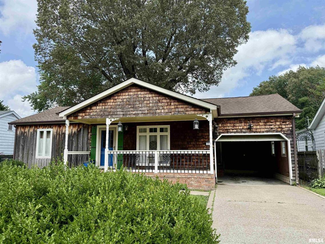 2016 Greenview St., Metropolis, IL 62960