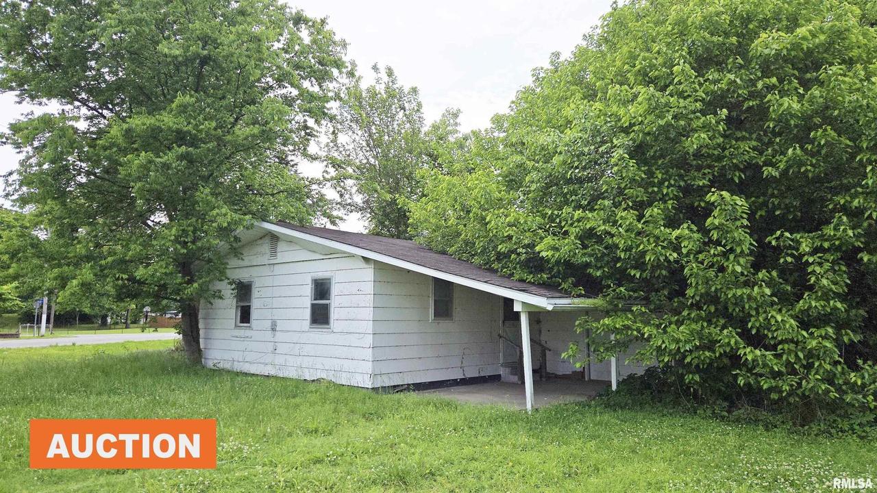 101 Diamond St., Mound City, IL 62963