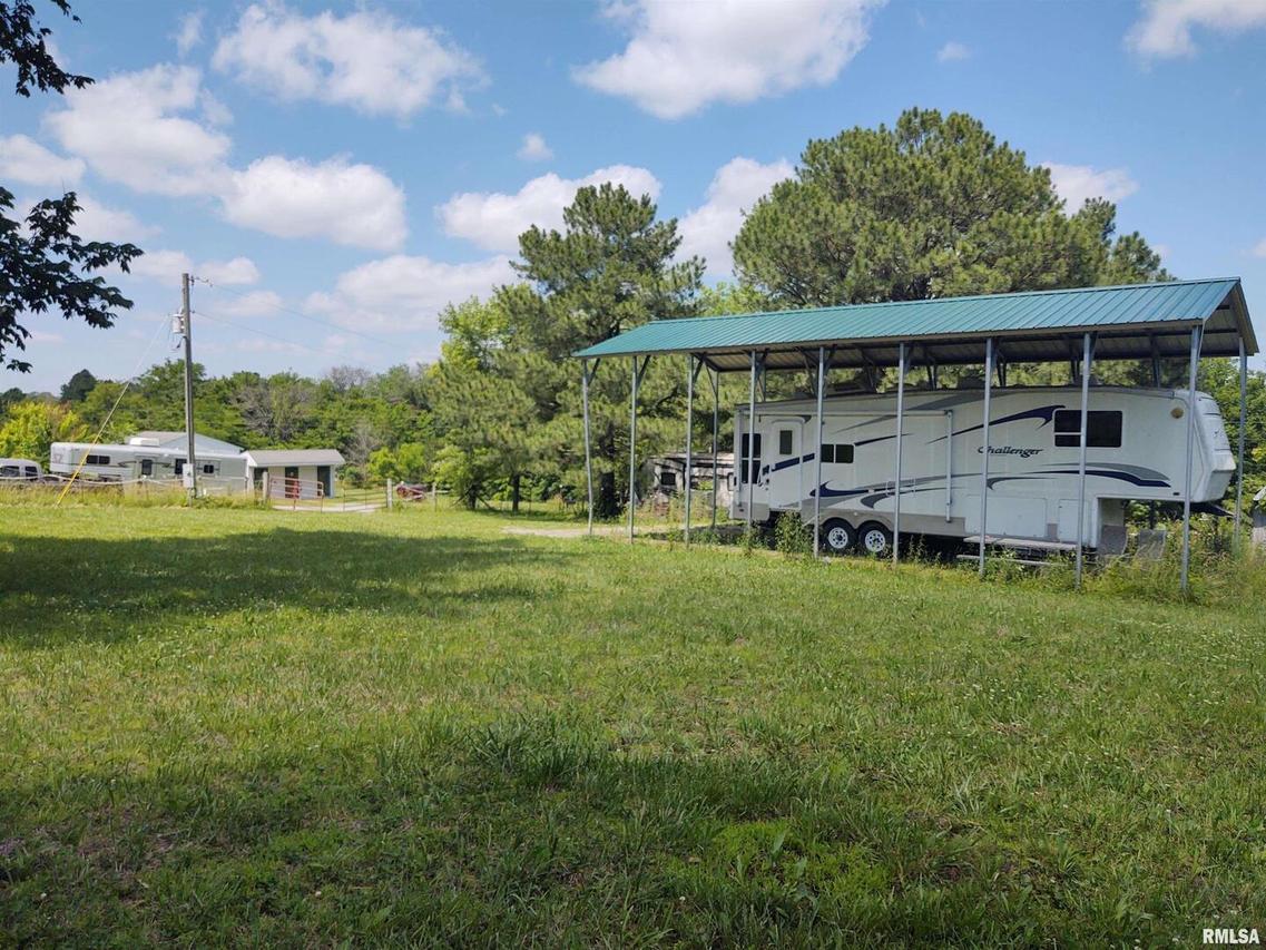 95 Dutchman Tr., Vienna, IL 62995