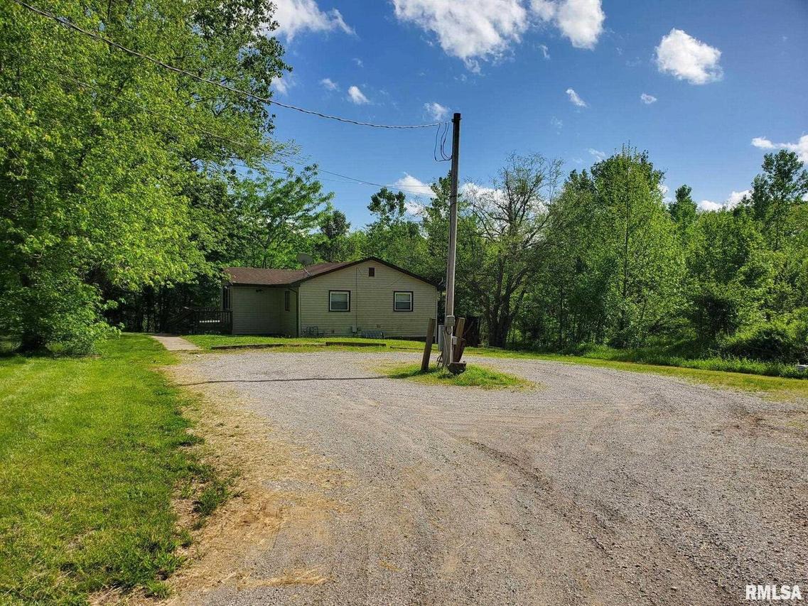 259 Warren Rd., Carbondale, IL 62901