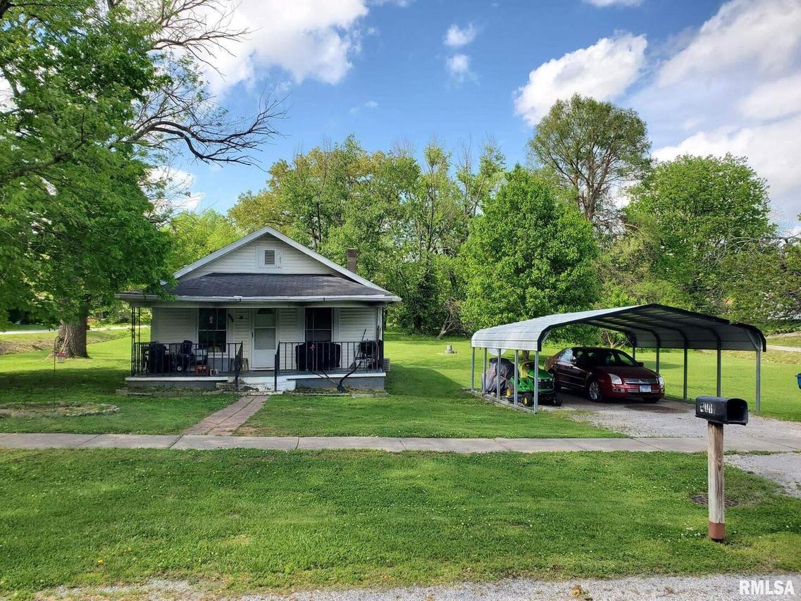 411 W Main St., Desoto, IL 62924