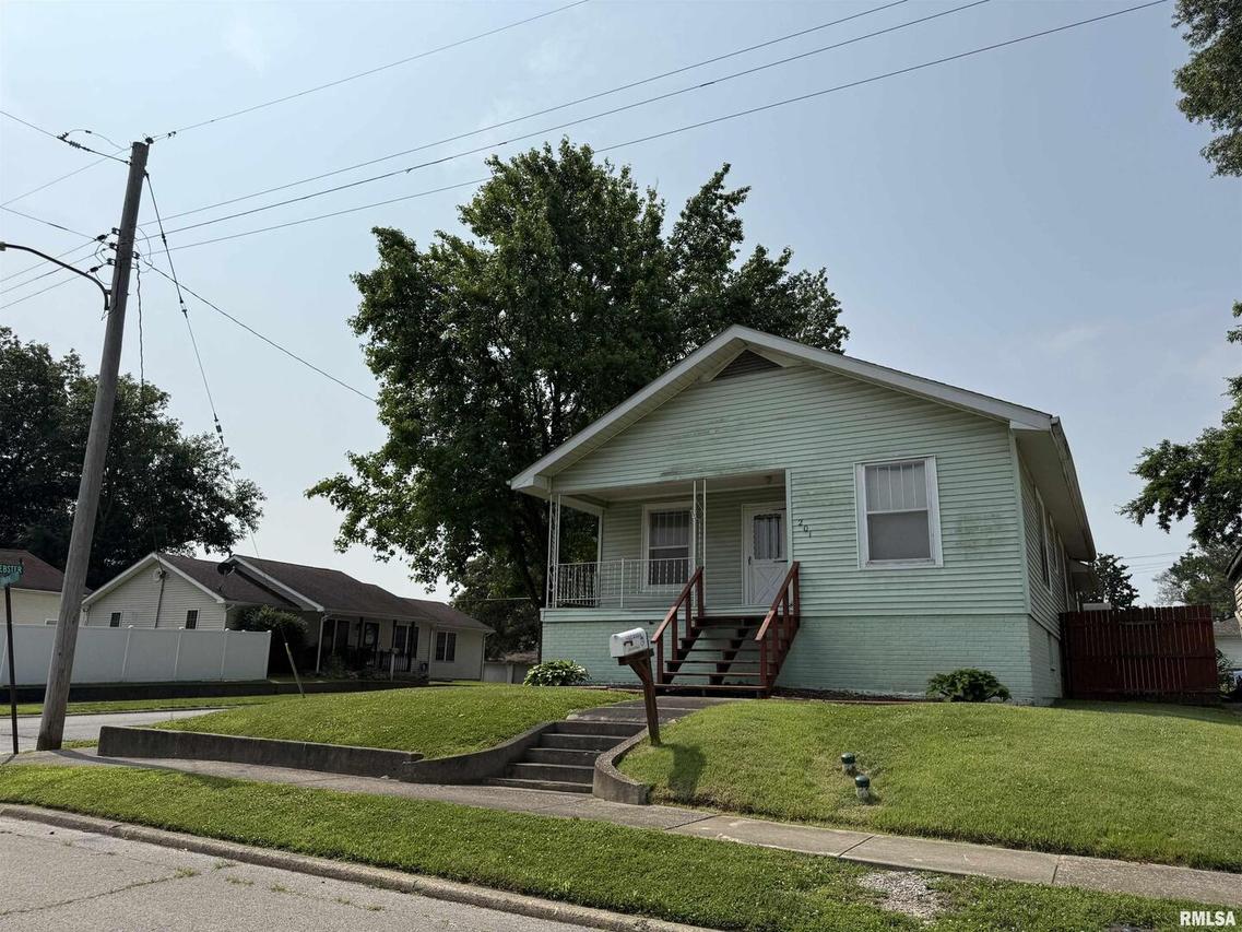 201 W Park St., Harrisburg, IL 62946