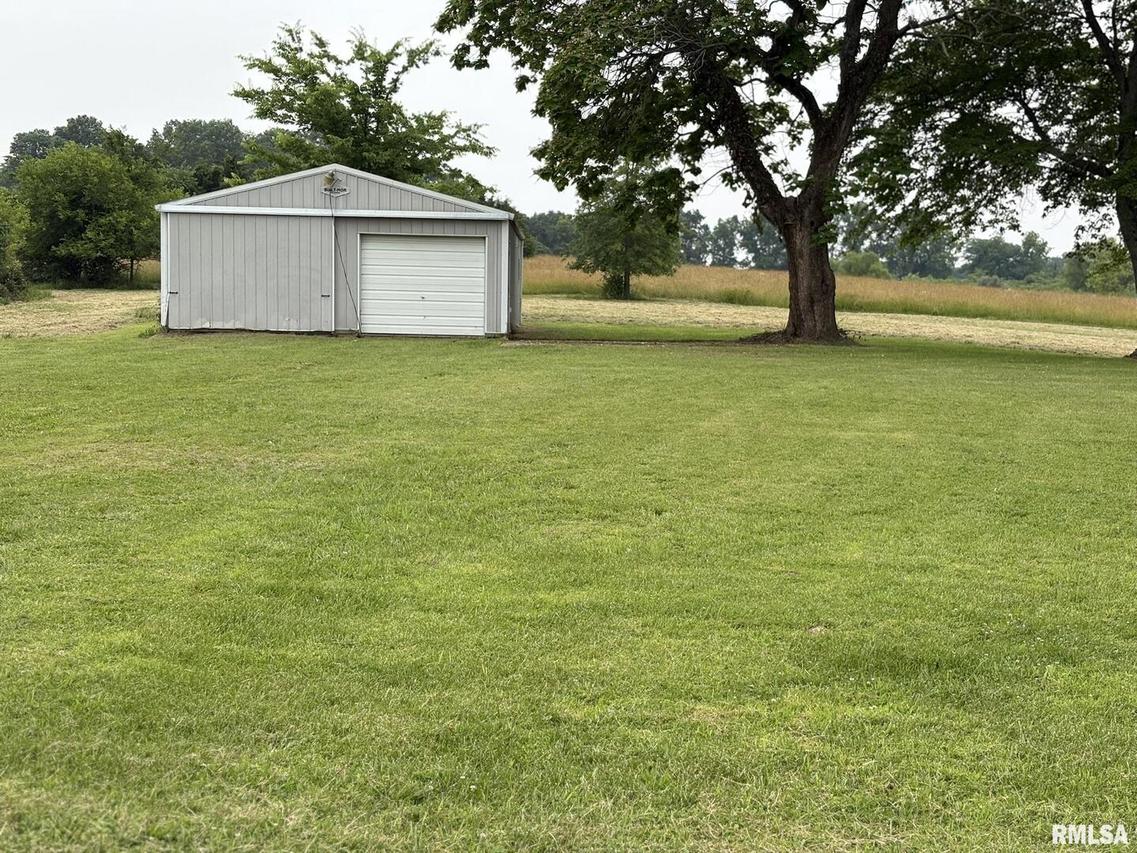 24278 Fisher Ln., Macedonia, IL 62860