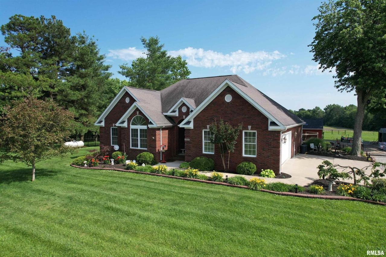 5024 Rosebud Rd., Metropolis, IL 62960