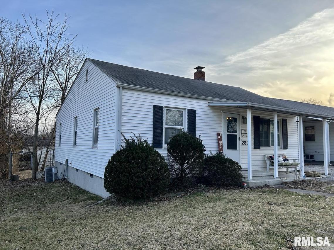 2805 College St., Mtvernon, IL 62864