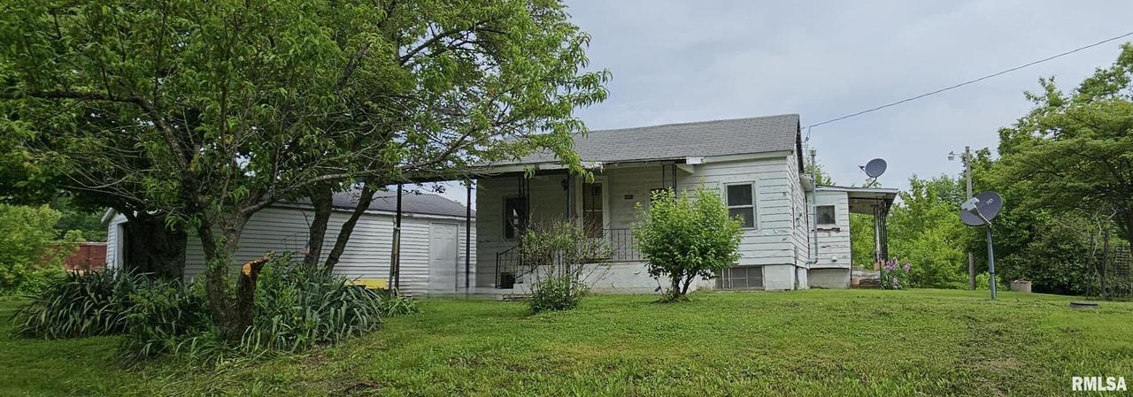 4801 Quail Run Rd., Salem, IL 62881