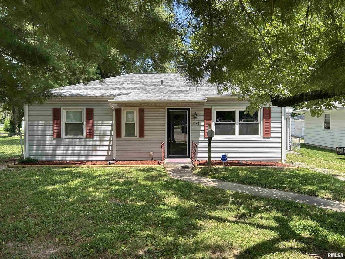 1026 E Noleman St., Centralia, IL 62801