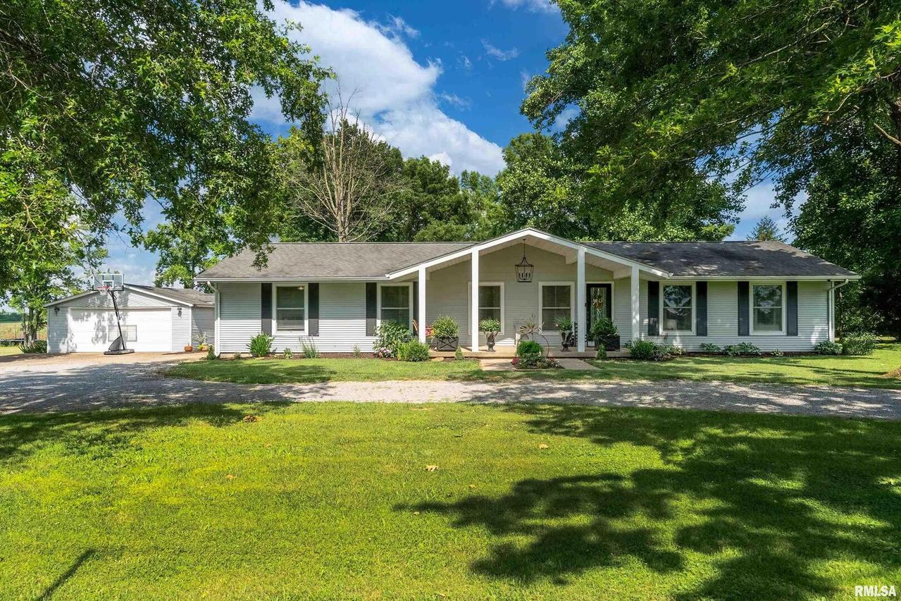 1801 Old Creal Springs Rd., Marion, IL 62959