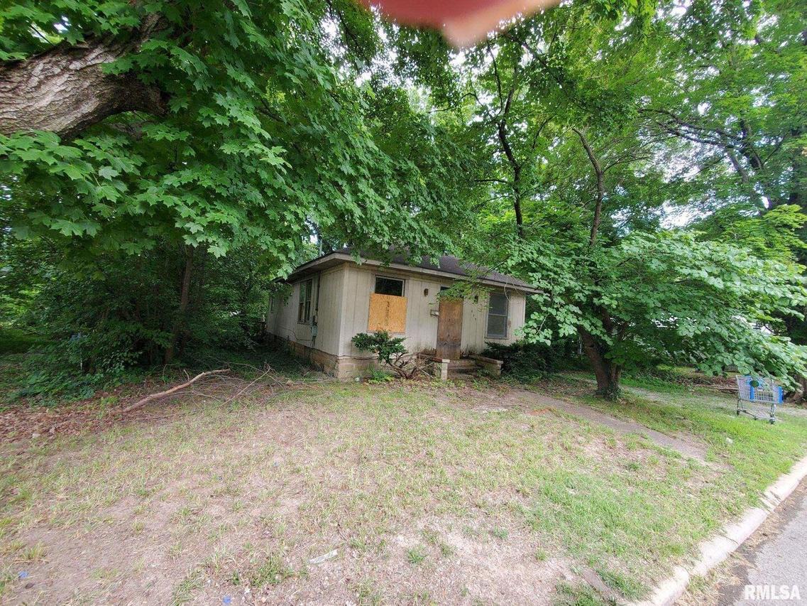 609 N Carico St., Carbondale, IL 62901