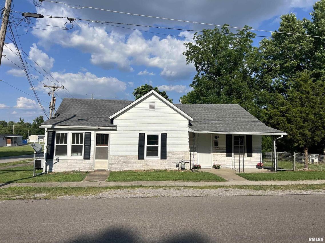 1409 N Van Buren, Marion, IL 62959