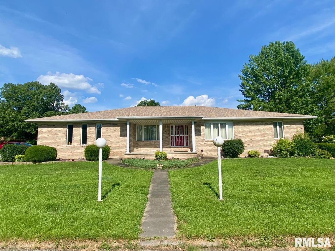 117 N Plains Ave., Marion, IL 62959