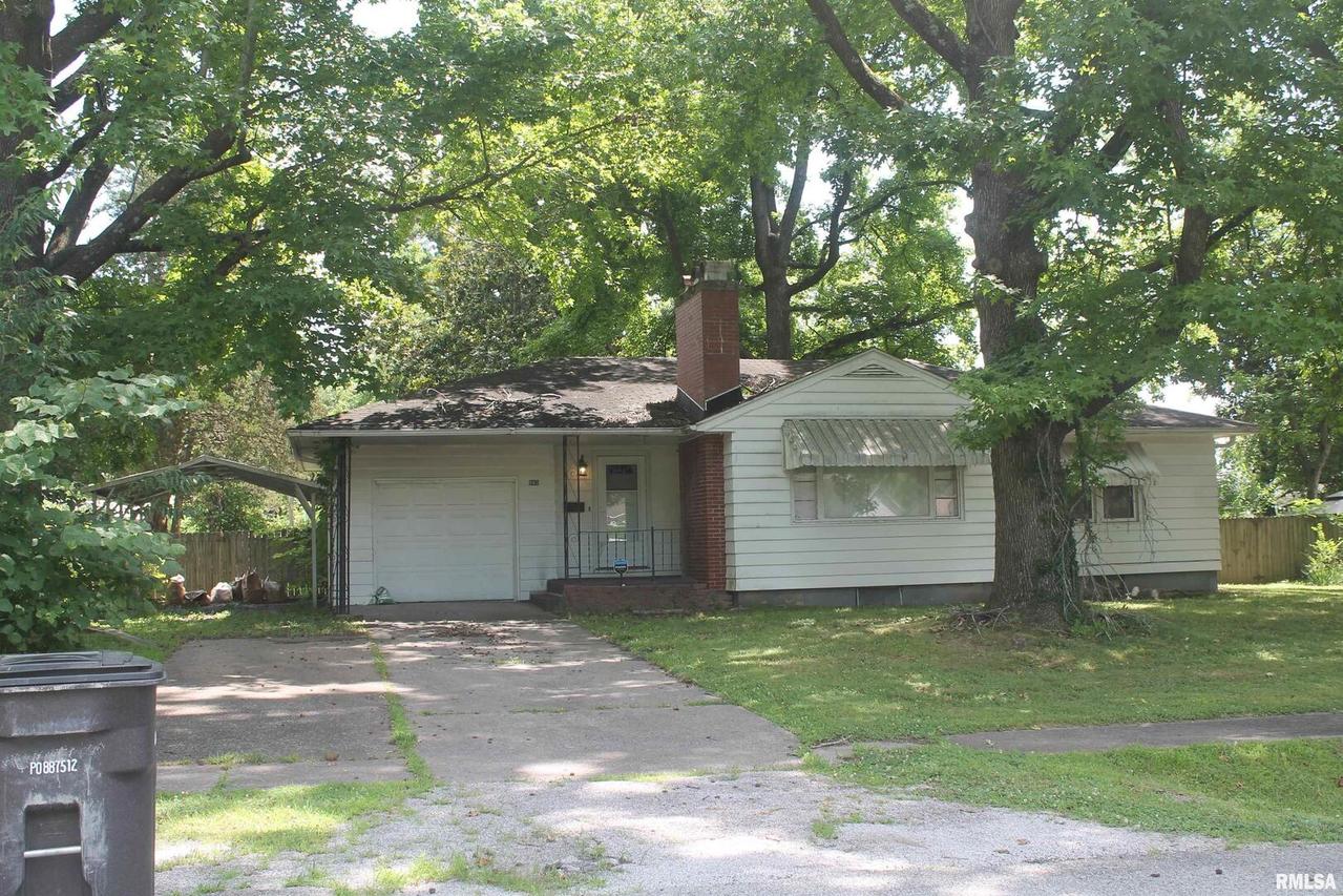 903 Carter St., Carbondale, IL 62901