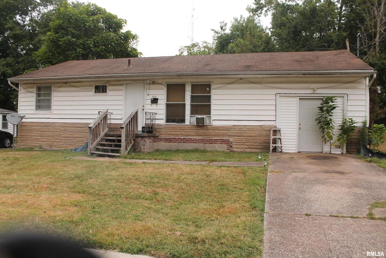 511 N Michaels St., Carbondale, IL 62901